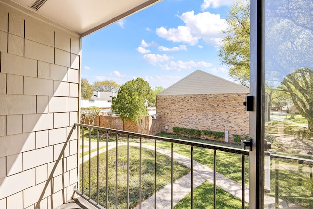 10328 Longmont Dr Unit 47/1, Houston, TX 77042 - view of balcony