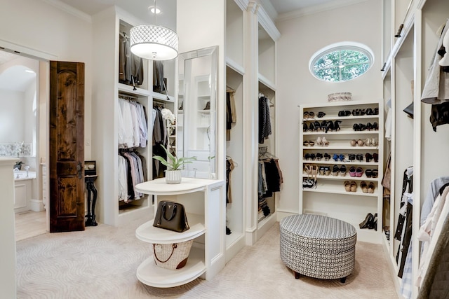 6206 Terwilliger Way, Houston, TX 77057 - spacious closet featuring arched walkways, carpet flooring, and a towering ceiling