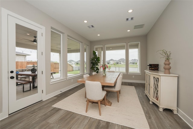 413 Stratus View Ct, Katy, TX 77493 - dining area featuring dark wood-style flooring, baseboards, a ceiling fan, and recessed lighting