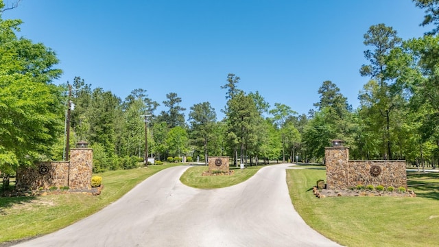 7-23-70 Sky Oak Ln, Huntsville, TX 77340