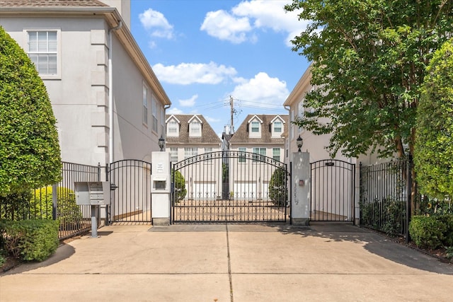 3007 Sackett St, Houston, TX 77098 - view of gate