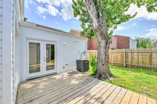 6334 Cambridge Glen Ln, Houston, TX 77035 - deck featuring french doors, fence, and central AC