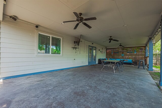 3207 Pheasant Trail Dr, Sugar Land, TX 77498 - view of patio / terrace featuring ceiling fan and outdoor dining space