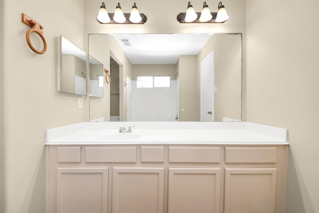 5043 Canyon Blanco Dr, Houston, TX 77045 - full bathroom featuring vanity