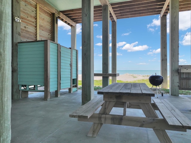 996 Alicia Dr, Gilchrist, TX 77617 - photo 14