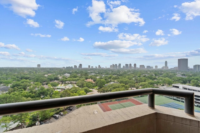 651 Bering Dr Unit 1406, Houston, TX 77057 - balcony with a skyline view