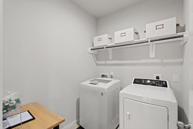 23522 Messina Harbor Dr, Katy, TX 77493 - clothes washing area featuring independent washer and dryer and baseboards