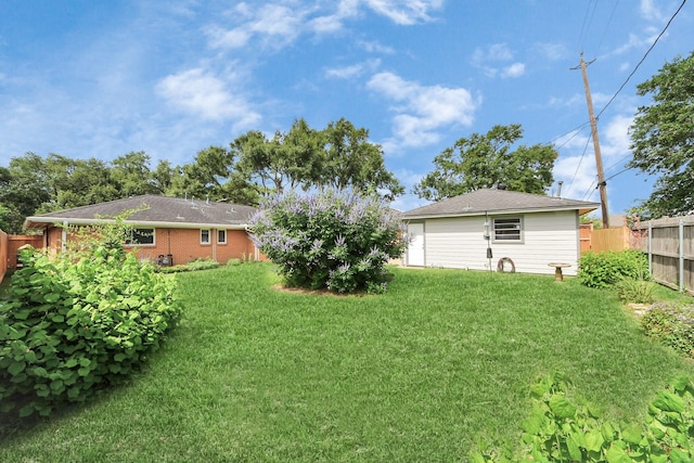1815 Tannehill Dr, Houston, TX 77008 - view of yard