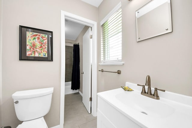 1815 Tannehill Dr, Houston, TX 77008 - bathroom featuring plenty of natural light, toilet, tile patterned flooring, and vanity
