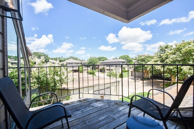 18143 Bal Harbour Dr, Houston, TX 77058 - balcony with a residential view