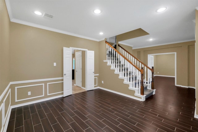 19415 Indian Hawthorn Dr, Houston, TX 77094 - entrance foyer with stairway, crown molding, wood finished floors, baseboards, and recessed lighting