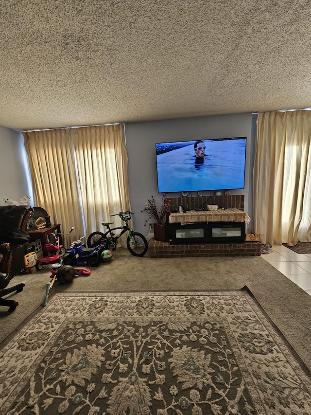 9807 Bent Branch Ln, Dallas, TX 75243 - carpeted living room with a textured ceiling