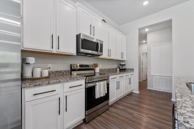 323 Watkins St, Huntsville, TX 77320 - photo 9
