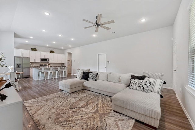 323 Watkins St, Huntsville, TX 77320 - photo 4