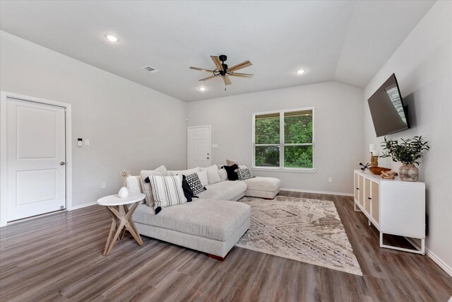 323 Watkins St, Huntsville, TX 77320 - photo 5