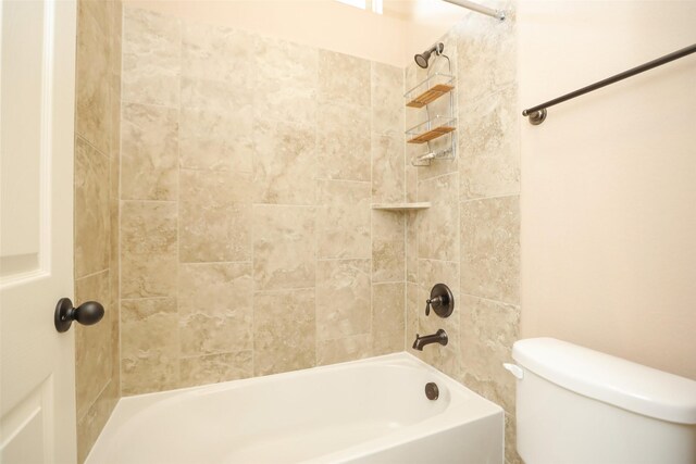 506 Chirping Sparrow Ct, Pinehurst, TX 77362 - bathroom with toilet and shower / bath combination