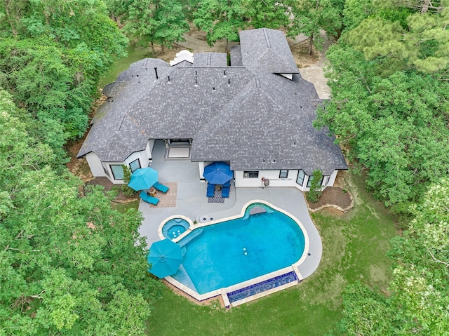15471 Castlebrook Ct, Montgomery, TX 77316 - view of subject property with a pool