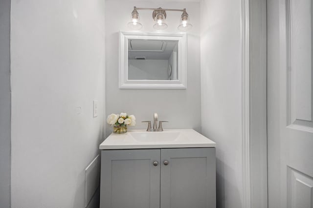 8245 Kingsbrook Rd Unit 139, Houston, TX 77024 - bathroom with vanity