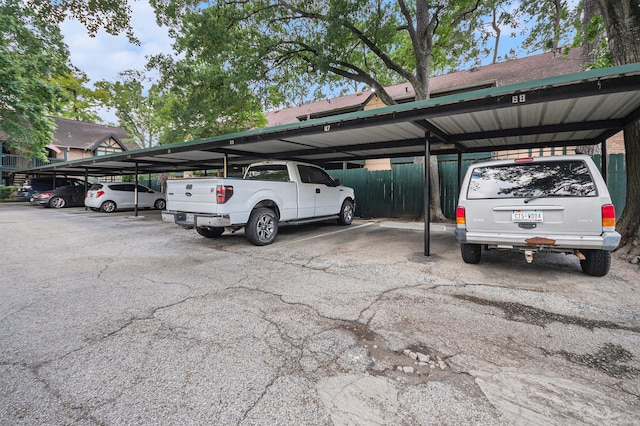 8245 Kingsbrook Rd Unit 139, Houston, TX 77024 - view of covered parking lot