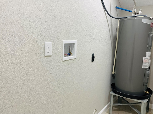506 N Hackberry St, Sweeny, TX 77480 - utility room with electric water heater