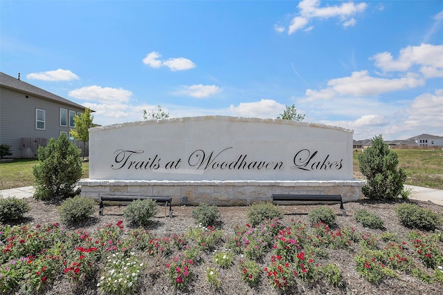 658 Cherry Tree Dr, La Marque, TX 77568 - view of community / neighborhood sign
