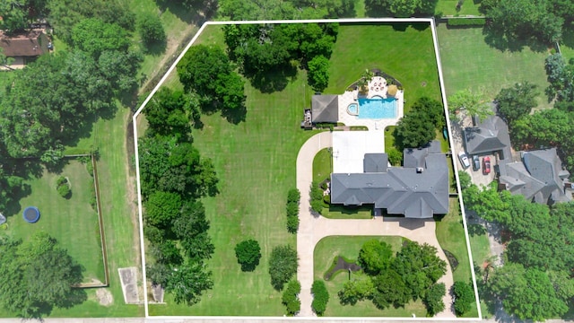 206 Greenbriar Ave, Friendswood, TX 77546 - aerial view of property's location with property parcel outlined and a pool