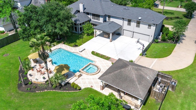 206 Greenbriar Ave, Friendswood, TX 77546 - view from above of property with a pool