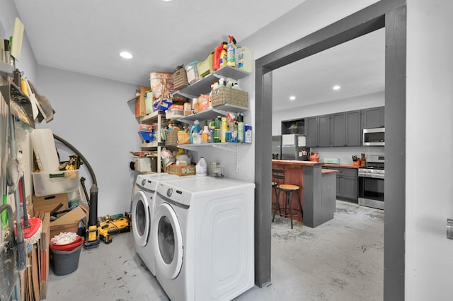 315 Cessna Rd, Trinity, TX 75862 - laundry area featuring washer and dryer and recessed lighting