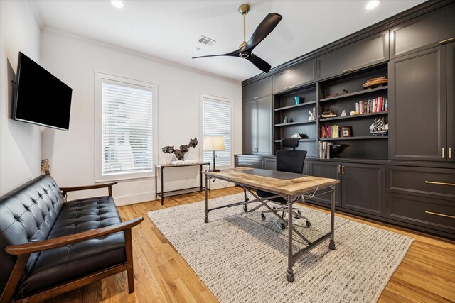319 E 26th St, Houston, TX 77008 - home office with crown molding, a ceiling fan, light wood-type flooring, baseboards, and recessed lighting