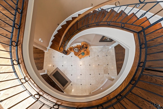 5206 Stamper Way, Houston, TX 77056 - view of staircase