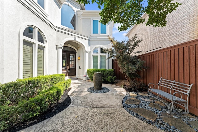 5206 Stamper Way, Houston, TX 77056 - property entrance with stucco siding