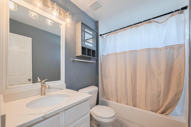 2202 Megellan Point Ln, Pearland, TX 77584 - bathroom featuring toilet, vanity, and shower / bath combo with shower curtain
