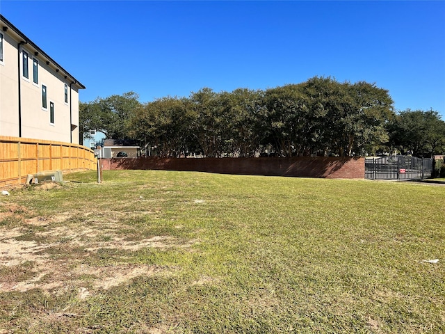 716 Harborside Way, Kemah, TX 77565