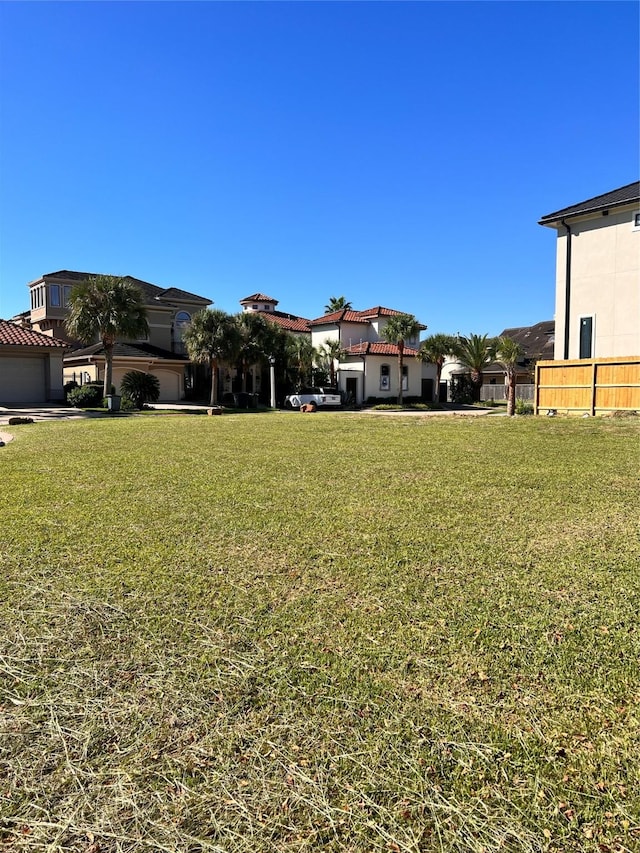 716 Harborside Way, Kemah, TX 77565