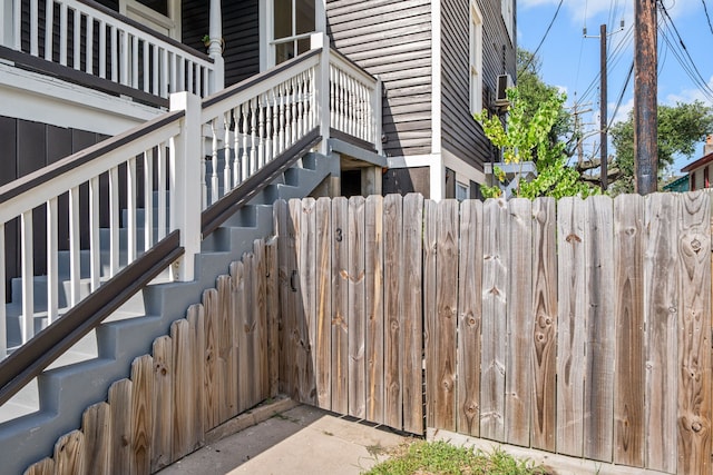 910 9th St, Galveston, TX 77550 - photo 43