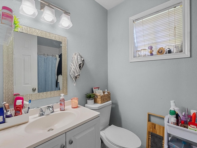 3628 Avenue E 1/2 Ave E 1/2, Santa Fe, TX 77510 - full bath featuring vanity and toilet
