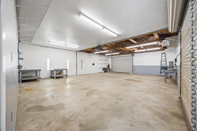 25187 Hill And Dale Ave, Splendora, TX 77372 - view of garage