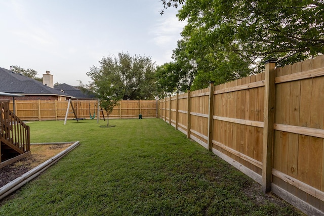 3010 Meadow Bay Dr, Dickinson, TX 77539 - view of yard featuring a playground