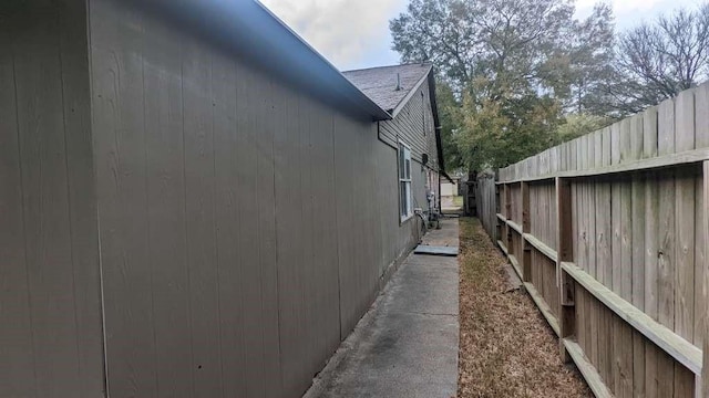 12343 Haroldson Forest Dr, Houston, TX 77044 - view of side of property with fence