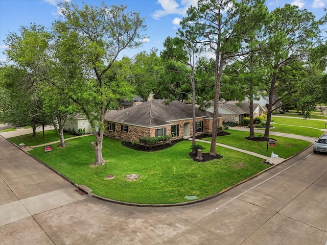 618 Forest Lake Dr, Seabrook, TX 77586 - ranch-style home with a front lawn