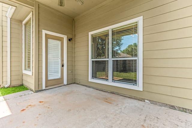 10446 Antelope Aly, Missouri City, TX 77459 - doorway to property featuring a patio