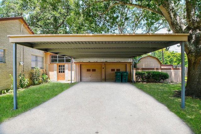 1225 Kirsten St, Galveston, TX 77568 - view of parking / parking lot