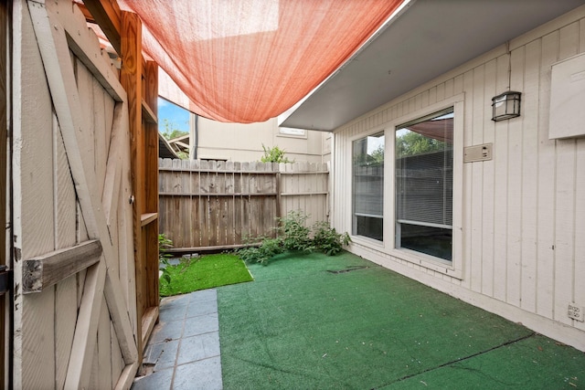 7736 Challie Ln, Houston, TX 77088 - view of patio featuring fence