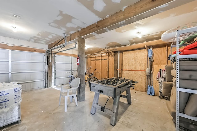 4606 Jamaica Cove Rd, Jamaica Beach, TX 77554 - view of garage