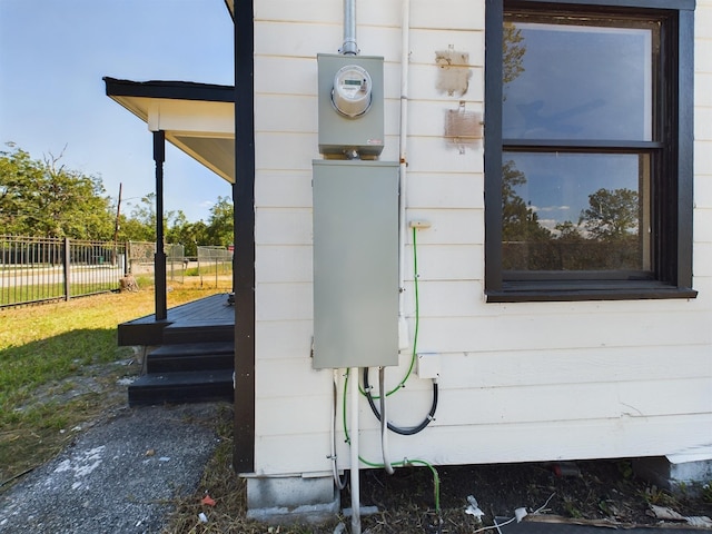 7609 Shotwell St, Houston, TX 77016 - exterior view of electric meter