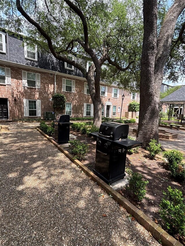 357 N Post Oak Ln Unit 206, Houston, TX 77024 - photo 41
