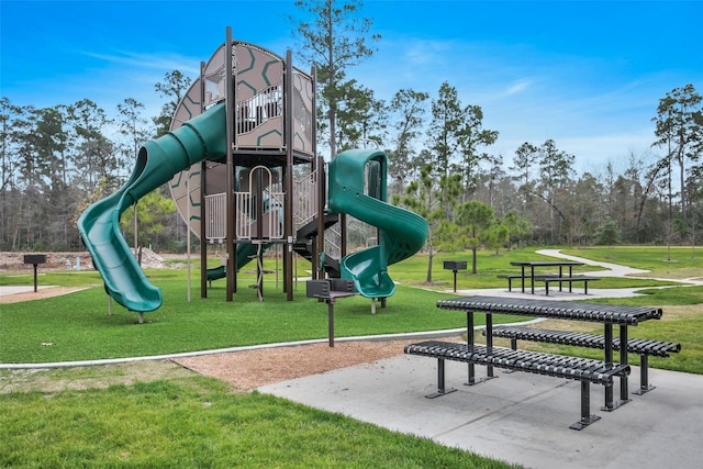10066 Preserve Way, Conroe, TX 77385 - community jungle gym featuring a yard