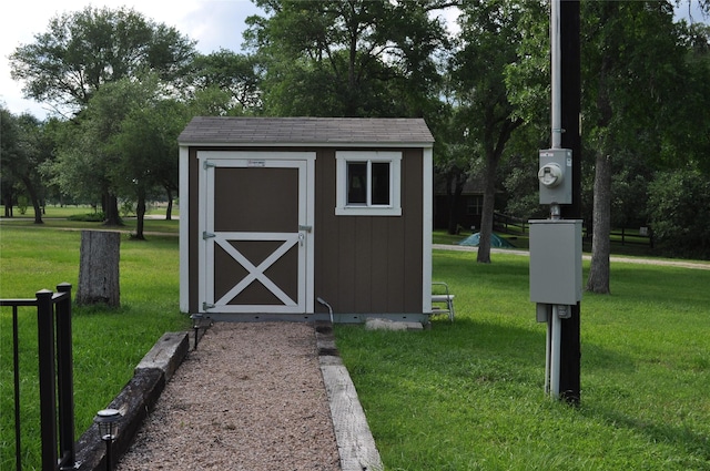 280 Lakewood Cir, Brenham, TX 77833 - view of shed with view of scattered trees