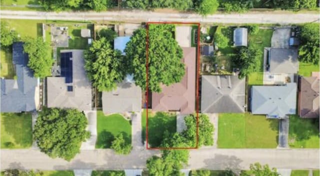 2013 15th Ave N, Texas City, TX 77590 - aerial overview of property's location featuring property boundaries highlighted