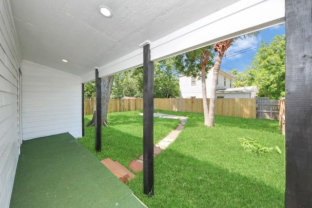 1707 Wilburn, Baytown, TX 77520 - view of yard